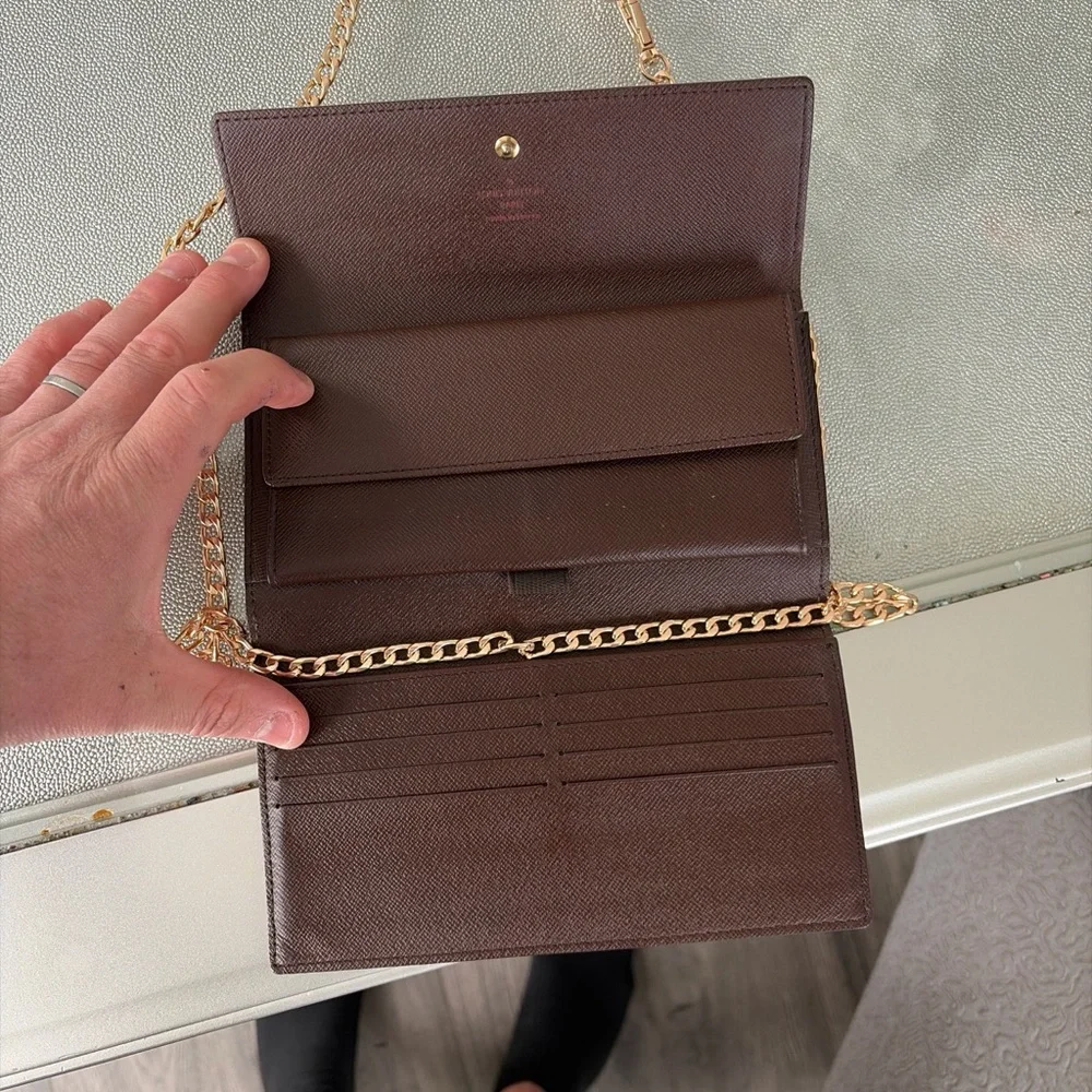 Brown Checkered Chain Shoulder Bag - Picture 3 of 4